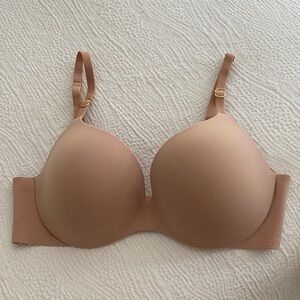 Incredible by Victoria’s Secret 36D